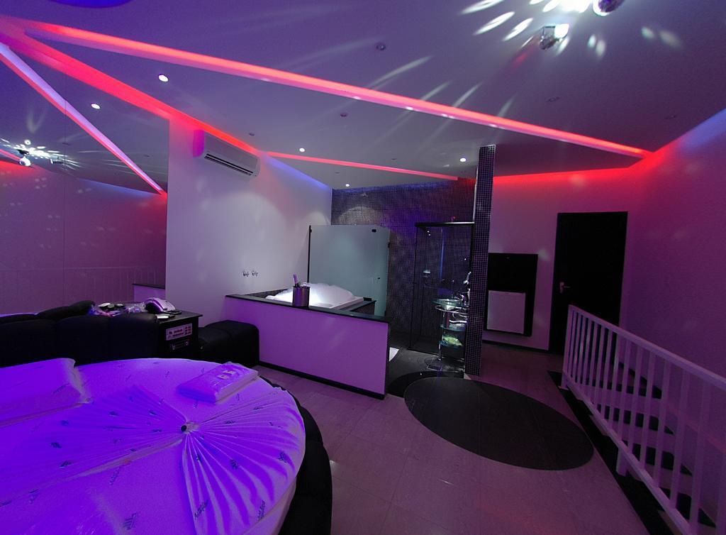 Motel Cozumel (Adults Only) Порту Алегри Екстериор снимка