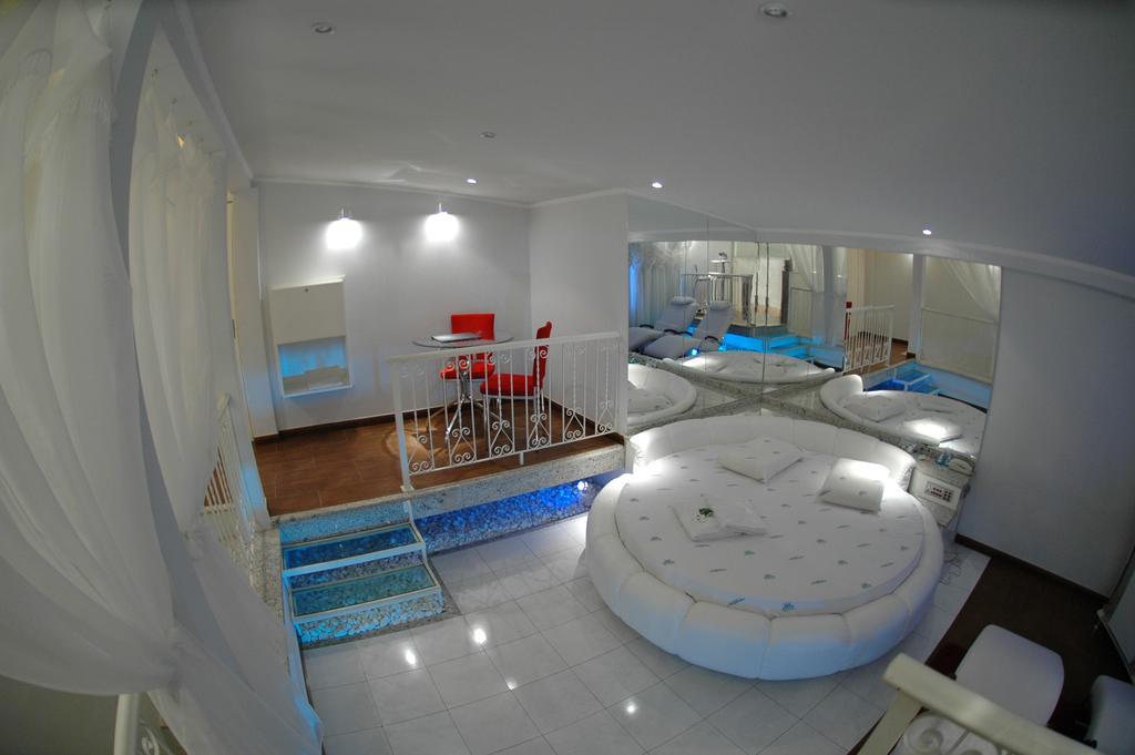 Motel Cozumel (Adults Only) Порту Алегри Екстериор снимка
