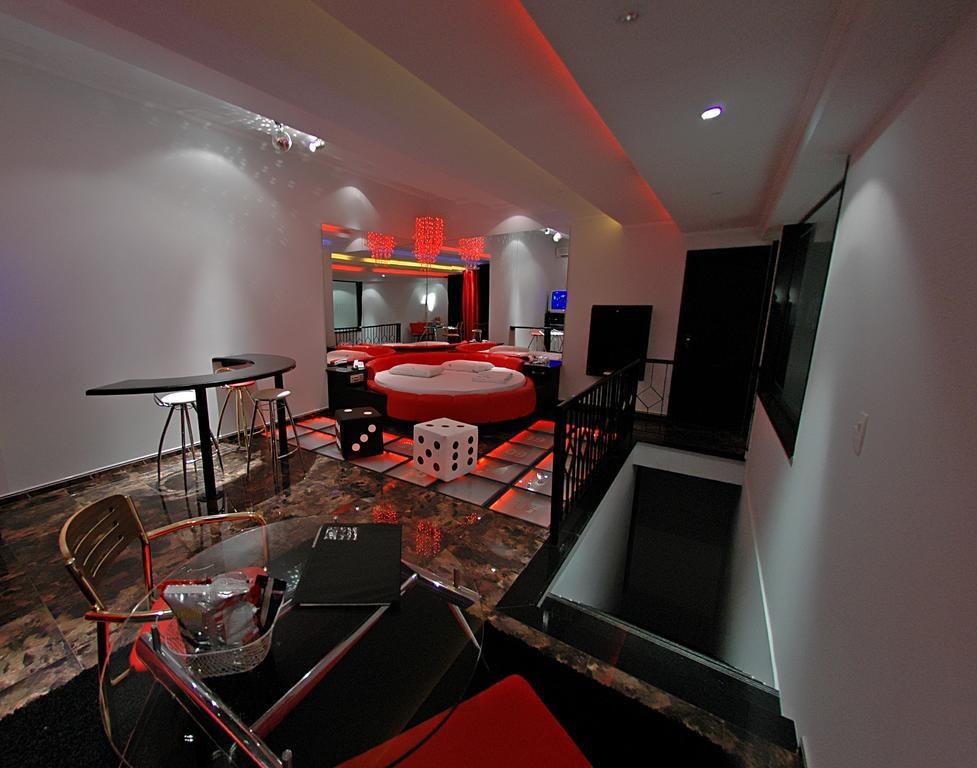 Motel Cozumel (Adults Only) Порту Алегри Екстериор снимка